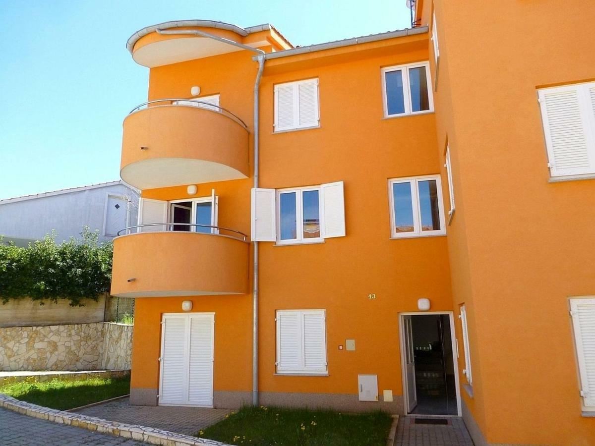 Apartments Kvesic Šilo Eksteriør bilde