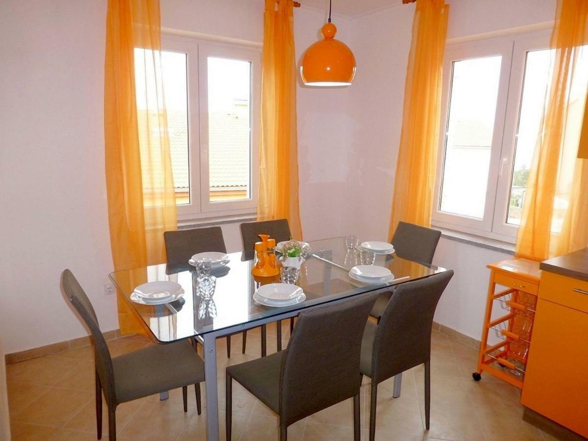 Apartments Kvesic Šilo Eksteriør bilde