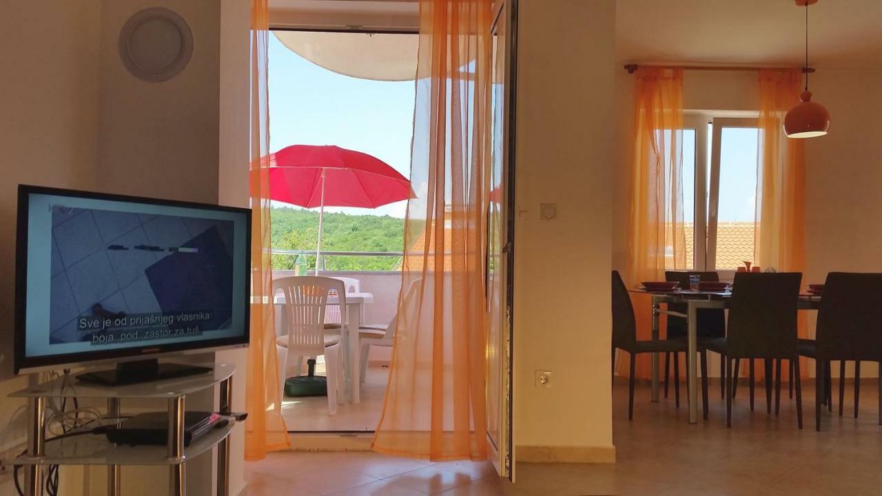 Apartments Kvesic Šilo Eksteriør bilde