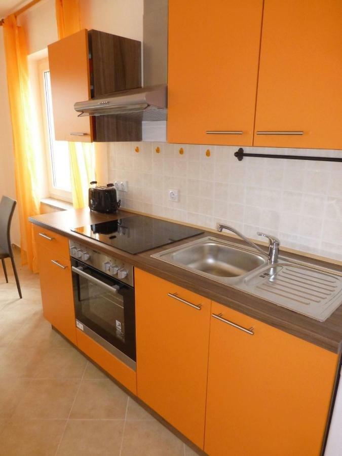 Apartments Kvesic Šilo Eksteriør bilde